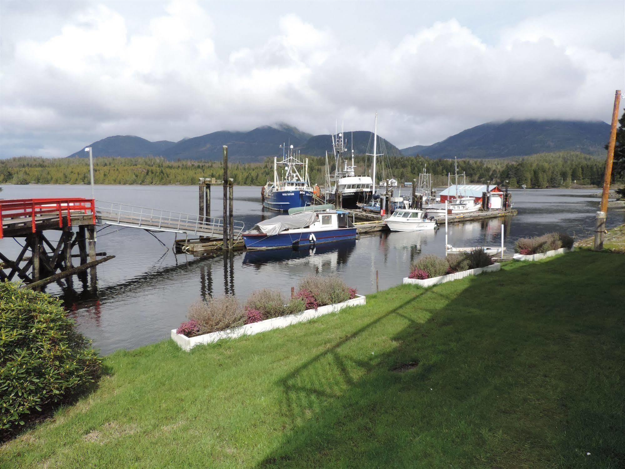 Bayshore Waterfront Inn Ucluelet Eksteriør bilde